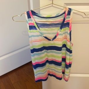 Lilly Pulitzer top in great condition.